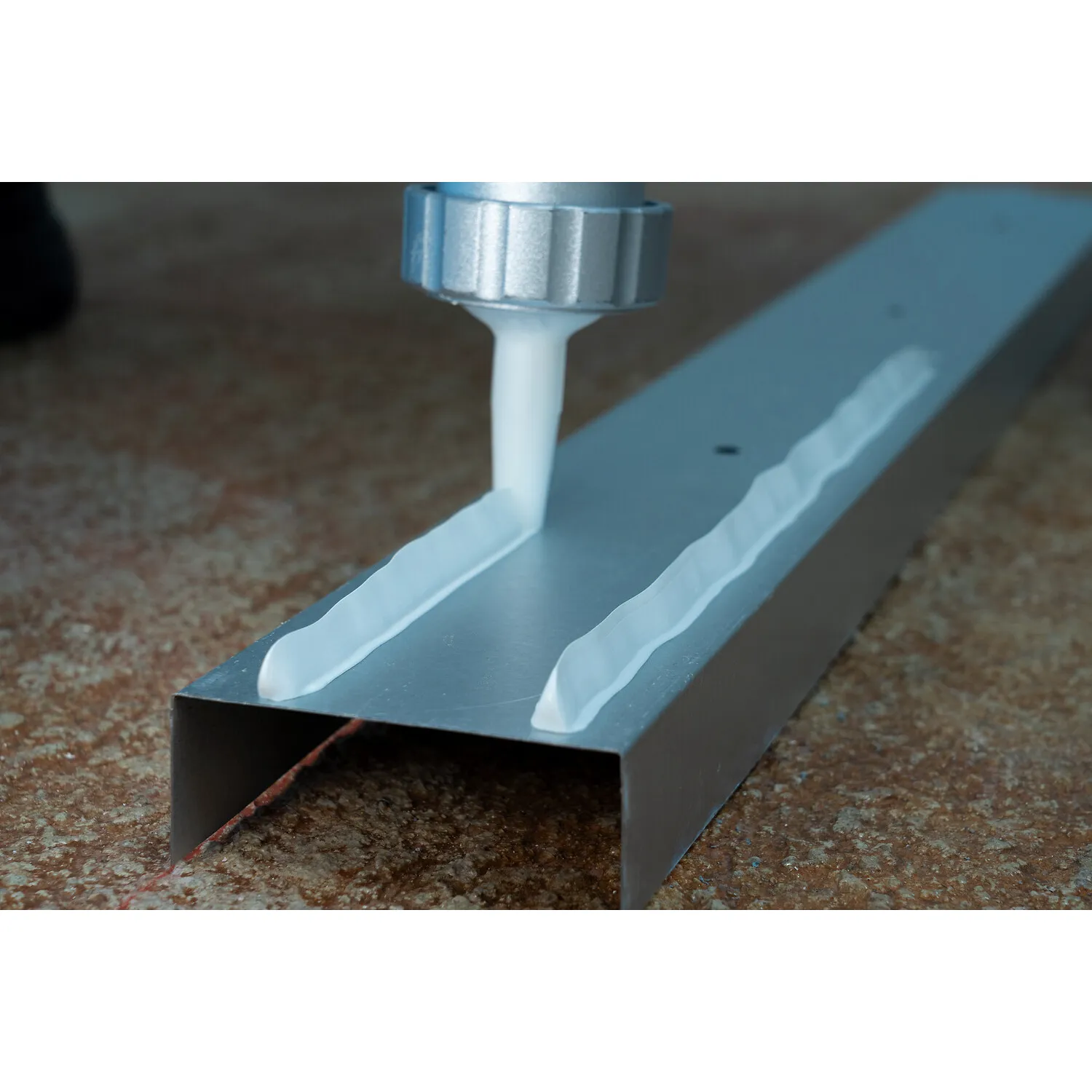 Ottocoll M 560 Metall Kraftkleber grau 310ml