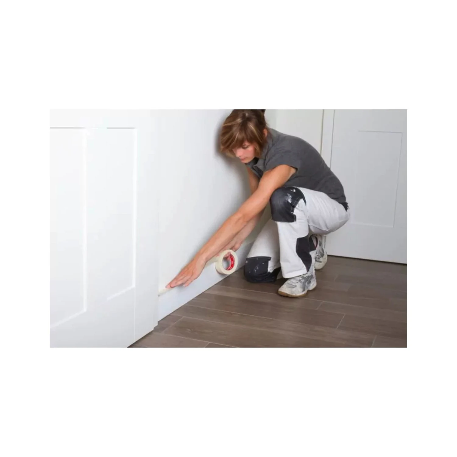 KIP 3818 PVC-Schutzband, 50 mm × 33 m – Anwendung: Sockelleiste abkleben